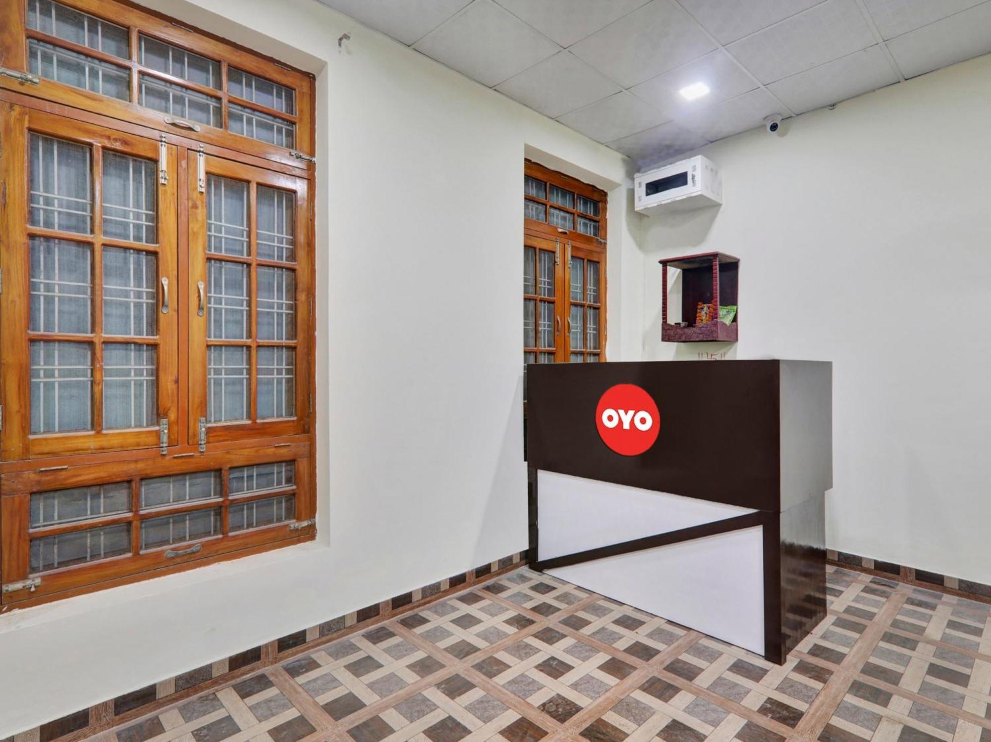 Hotel O Aradhya Galaxy Bhauli Экстерьер фото